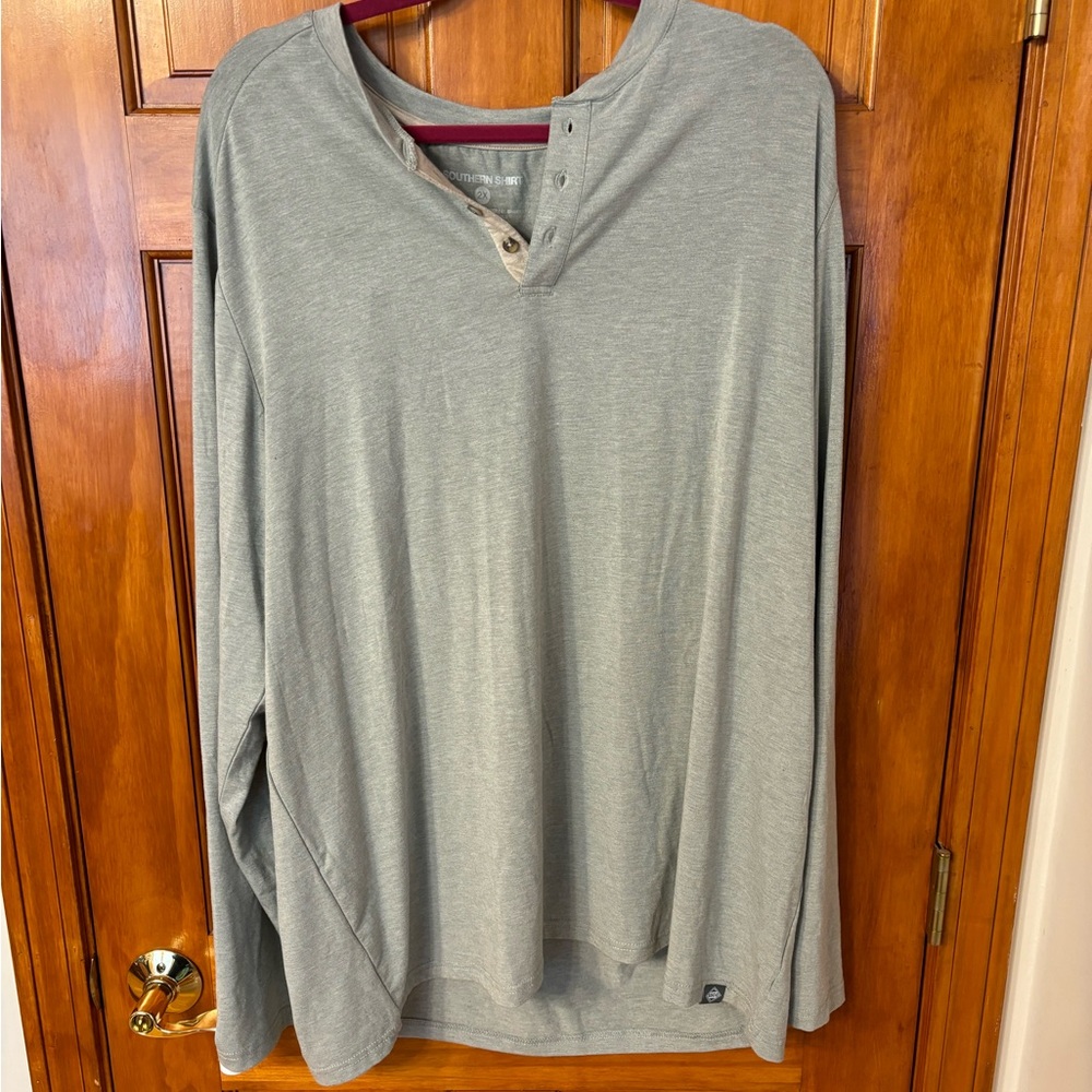 Southern Shirt Gray Henley long sleeve